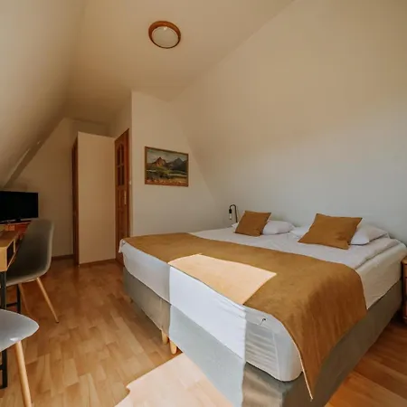 Bed & Breakfast U Staszla 3*