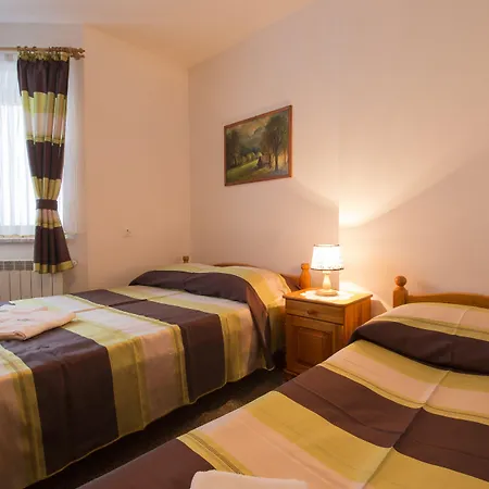 Bed & Breakfast U Staszla 3*